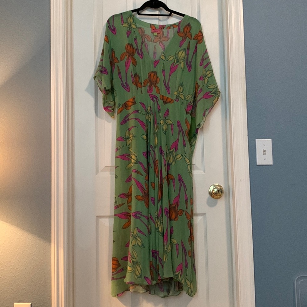 Gorgeous Green, Orange, and Pink Dress - Picture 2 of 8